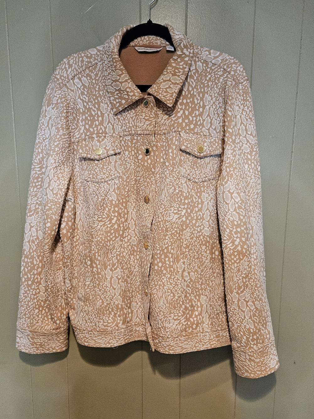Isaac Mizrahi Beige and White Animal-Print Button Jacket